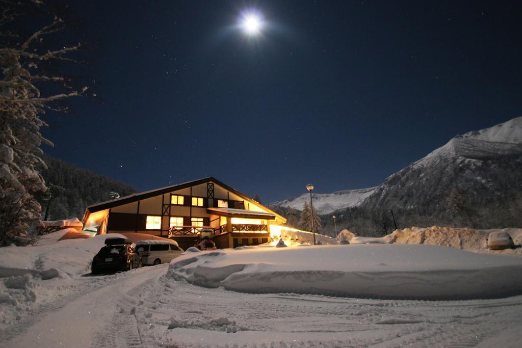 Hotel Furano Shiyuirin Kamifurano Exterior foto